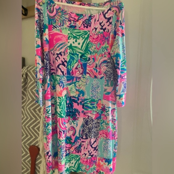 Lilly Pulitzer Patch To Match Dress - Picture 1 of 7